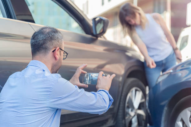 Professional Non Owner Car Insurance technician working in Drexel Heights, AZ